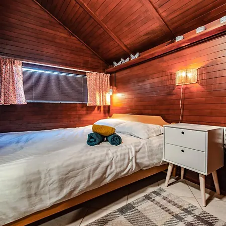 Apartma Retro House Catez 아파트 카테즈 옵 사비