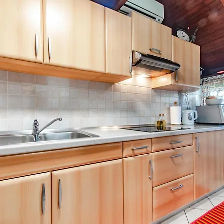 Daire Apartma Retro House Catez Catez ob Savi